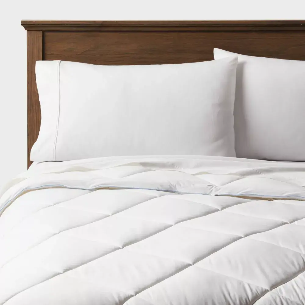 Twin/Twin XL Cool Touch Down Alternative Duvet Insert - Threshold