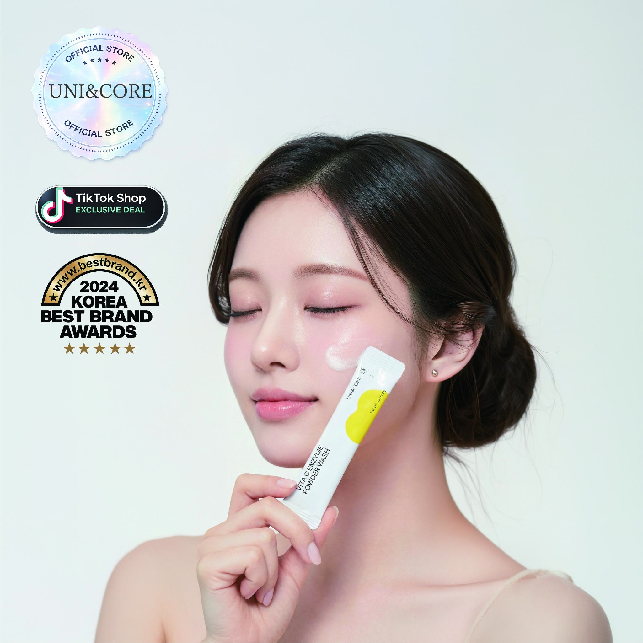 C+クリアセラム & SHIKKOKU MINERAL POWDER WASH UNI&CORE] Vita C Enzyme Powder Wash (30 sachets) 1.06 oz. (30g