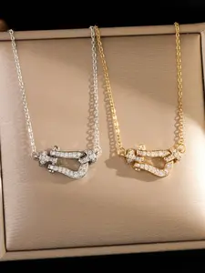 Lucky Horse Hoof Lady Necklace, Jewelry Necklace, Suitable for Wearing At Banquets and Holidays, Christmas and Thanksgiving Gifts, Fashion Necklace