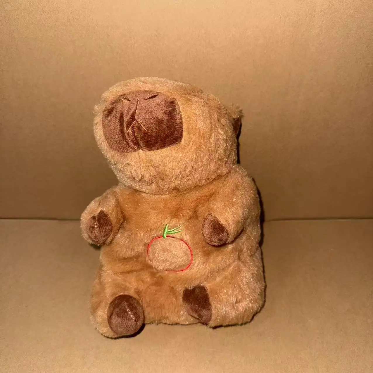 Capibala (caramel color)