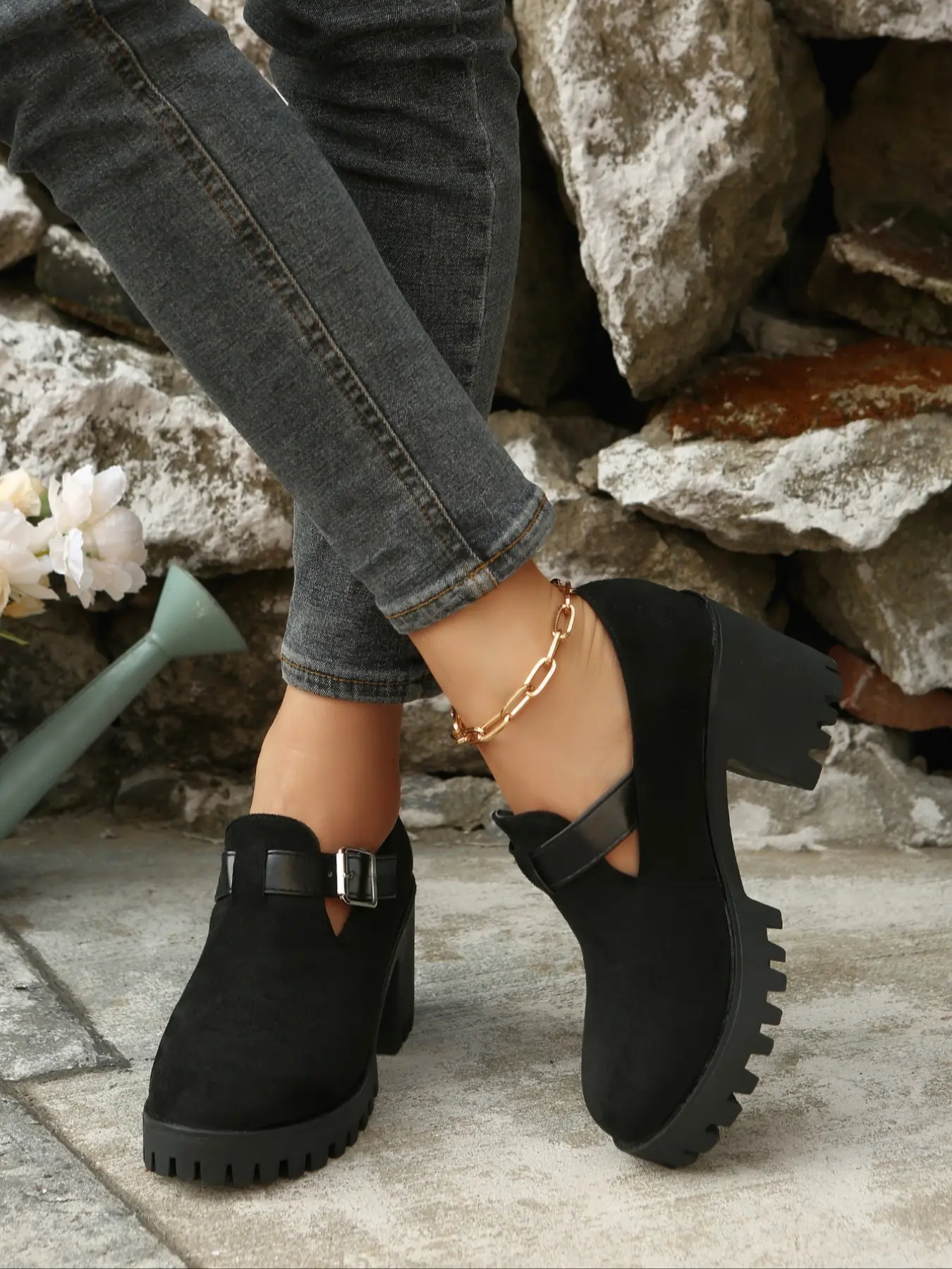 British Style Classic Mary Jane Design Shoes, Closed Velvet Female Thick Sole Waterproof Feature Platform Casual Walking Shoes, Versatile Office & Daily Wear, Flatform, Footwear
