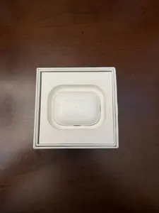 charging case for iOS/android. All in one compatible via bluetooth.Everything in picture included.