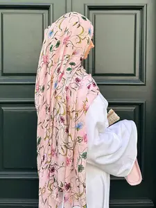 Women's Printed Hijab Scarf, Elegant Plain Design, Lightweight Wrap Headscarf for All Seasons, Daily Wear & Prayer Use