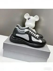 Men's Black Sneakers, Punk Metal StudDecor On Heel & Toe, Low-Top SkateShoes, Niche Classic Black &  Lightweight Non-Slip BreathableSoft Sole, Suitable For Casual, Sports,Running,Stage, Party, All Season，Y2k Style