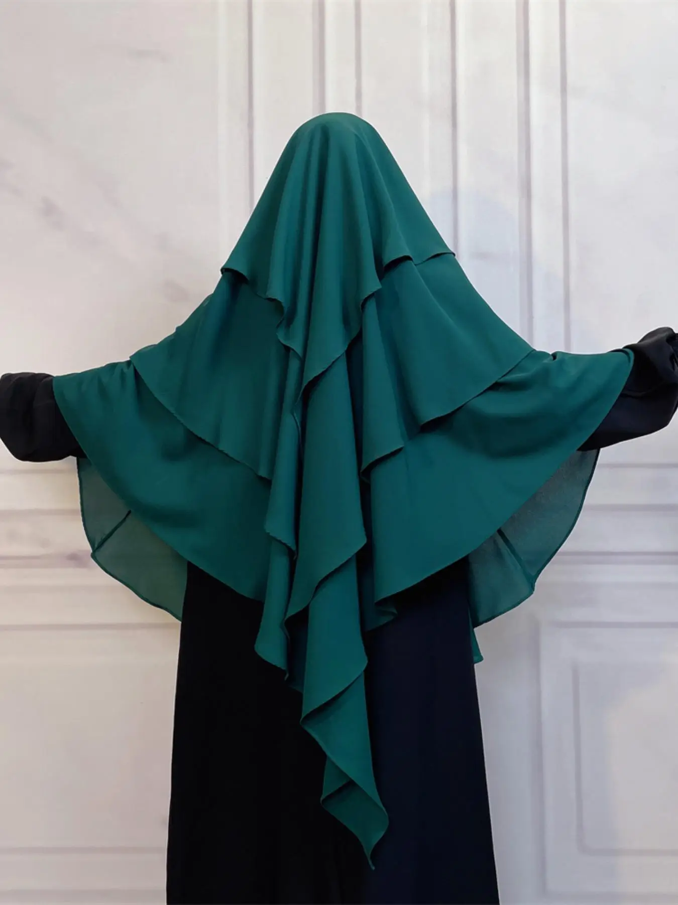 Women's Solid Color Tiered Layer Chiffon Hijab, Modest Fashion Asymmetrical Hem Instant Hijab for Daily Wear, Women's Islamic Clothing for Summer