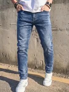 Men's Straight Leg Denim Jeans, Slim Fit Casual Comfort Minimalist Plain Pants, Perfect for Daily Wear, Fashionable Streetwear Men's All-Season Long Pants, Pocket, Tapered Denim Trousers, Durable Denim Trousers