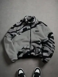 Unisex Long Sleeve Zipper Neck Patch Letter Graphic Pattern Fitted Jacket, Windproof Outdoor Parka, Winter Coat, Casual Streetwear for Men, Fall & Winter