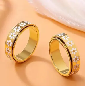 Women's 18K Gold Plated Daisy Fidget Ring - Stainless Steel Spinner Band for Anxiety Relief, Party Gift (Size 6-10, Gold Size 8)