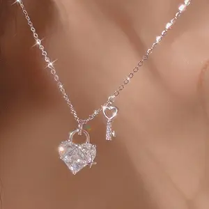 1pc Heart-Shaped Cubic Zirconia Lock & Key Necklace for Girls, Birthday Party Jewelry Gift for Friend