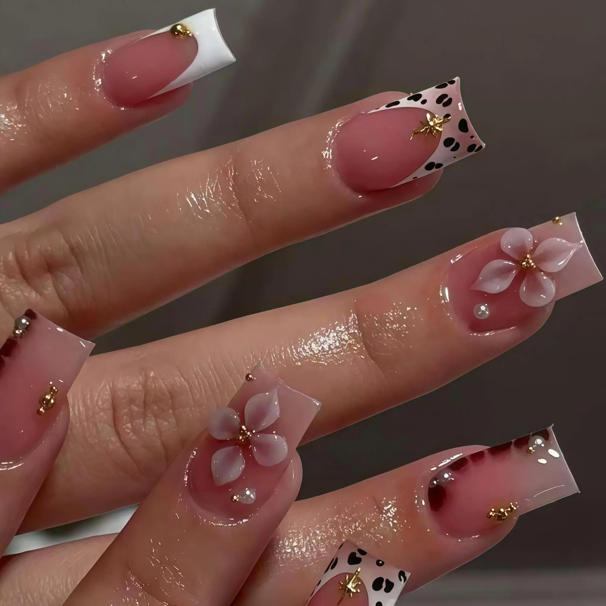 [FLASH SALE 50%] Wedding nails ,3D Flower Handmade Press on nails ,Squoval Press On Nails, 3D Gel flower, ombre pink color , Squoval nails ,Dreamy flower