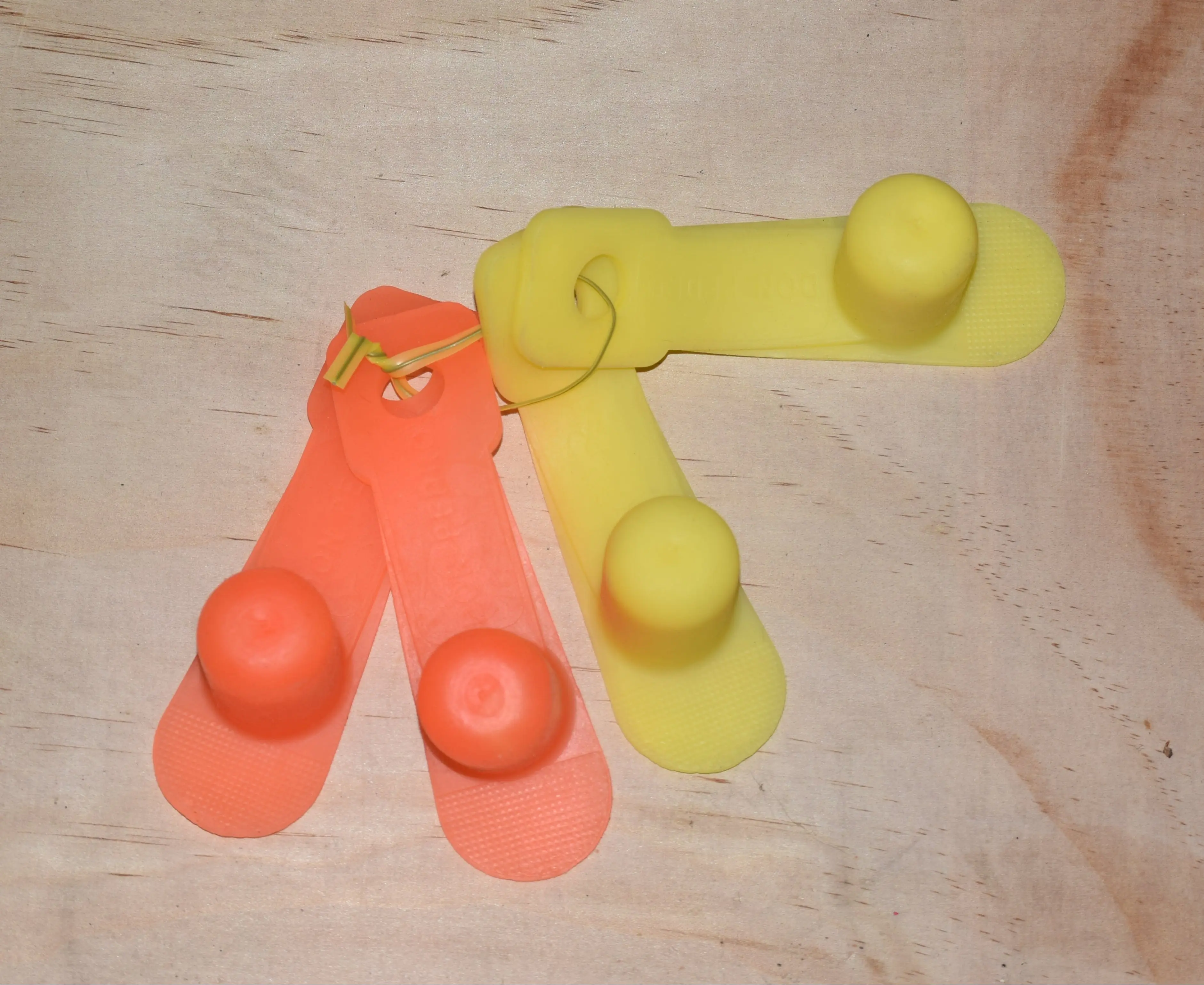 Breeders Rooster Muffs - Rubber