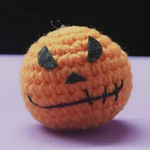Handmade Mini Crochet Spooky Pumpkin, Halloween Crochet Amigurumi, Spooky Pumpkin Plushies, Halloween Decoration, Style E