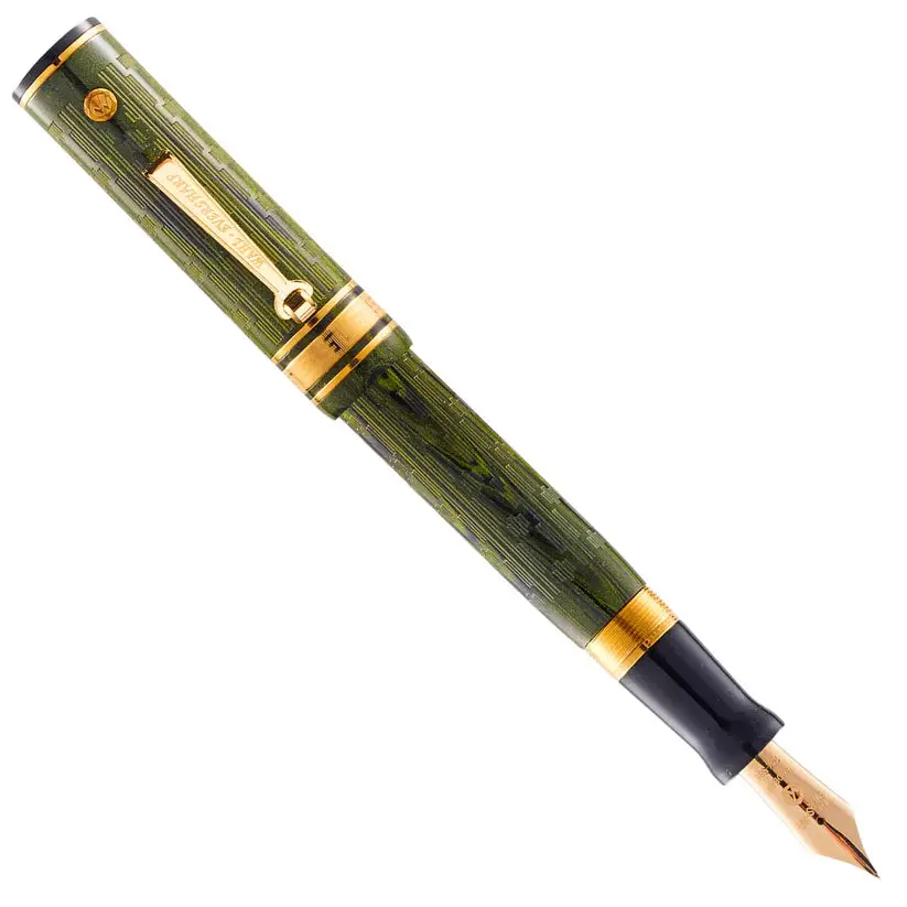 Wahl-Eversharp Oversized Fine Fountain Pen - Green Ebonite Body, Chased 14kt Gold Trim, 14kt Gold Nib, Twist Piston Filler, Elegant Classic Collectibles for Art Enthusiasts (Office Stationery Writing Tool)