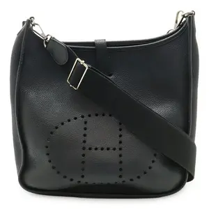Pre-owned HERMÈS Calfskin Shoulder Bags Hermes Evelyne III GM Taurillon Clemence Shoulder Bag
