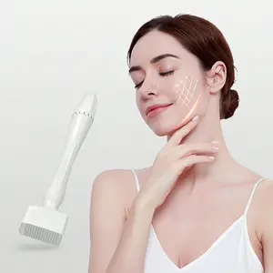 Adjustable Microneedle Derma Stamp with 140 Needles for Hair Growth and Skin Rejuvenation, Professional Facial Care Instrument for Deep Cleansing