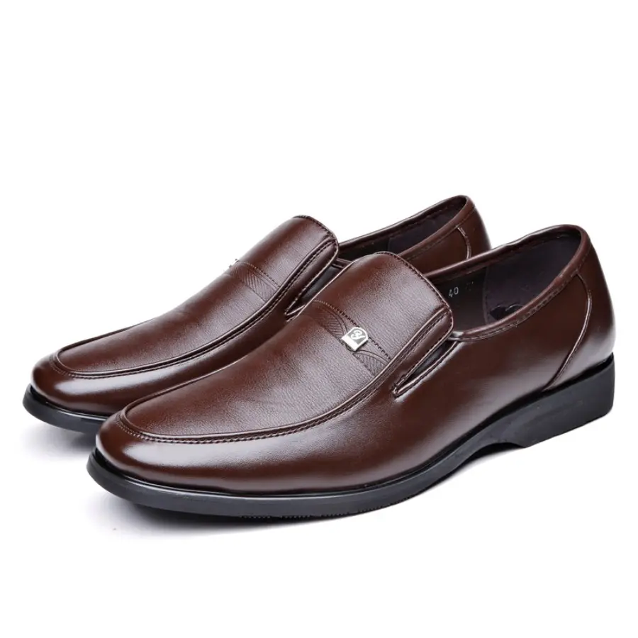 Women's Leather Loafers - Slip-On No-Heel All-Seasons Flats with PU Upper, Rubber Sole, Closed-Toe Business Casual Office Footwear (Black)