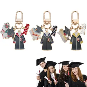 2026 Graduation Ceremony Keychain | Mortarboard & Academic Dress Commemorative Key Rings for High School Graduate, Souvenir Pendants for  Prom and University Celebration