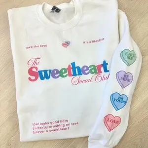 ‘Sweetheart Social Club' Crewneck Sweatshirt ‘Sweetheart Social Club' Crewneck Sweatshirt