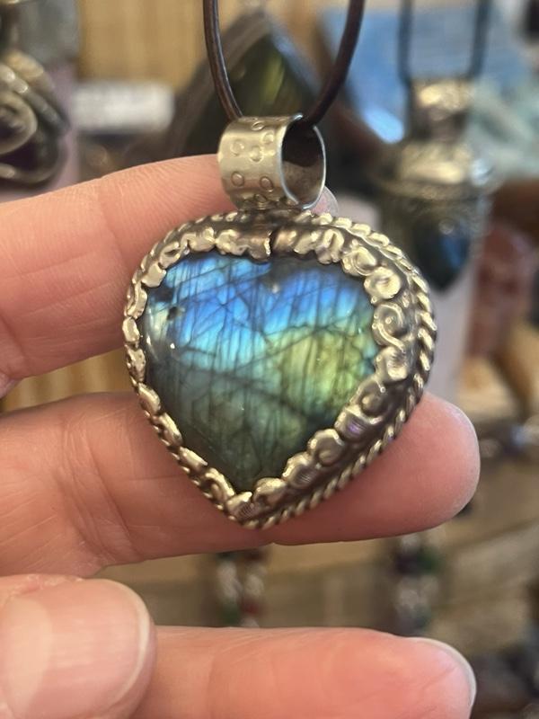 Labradorite Heart Pendant - Heart shaped Labradorite Stone with Intricate Design