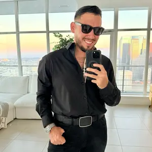 EMILIO SIMPLE LONG SLEEVE (FITTED)