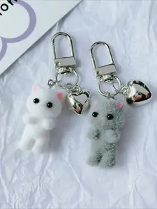 Cute 3D Cat Keychain Pendant, Resin Plush Keyring for Car Keys or Bags, Adorable Gift for Cat Lovers, Keychain Kawaii
