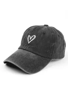 Women's Embroidered Heart Design Baseball Cap, Embroidered Fitted Cap, Embroidered Snapback Cap, Casual Outdoor Sports Hat for Women & Girls, Adjustable Sun Protection Cap for Daily Wear
