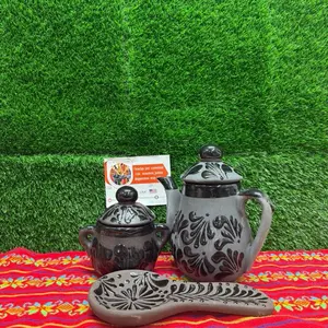 Coffe Set Pack Relieve Cielito Lindo, color Negro (Azucarera, Tetera y Porta Cuchara).