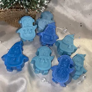 Penguin’s Winter Bakery Scented Wax Melts - Cinnamon, Vanilla, Oatmeal Cookies & Shortbread Cookies - Ideal for Gifting & Personal Use - Decor, Candle