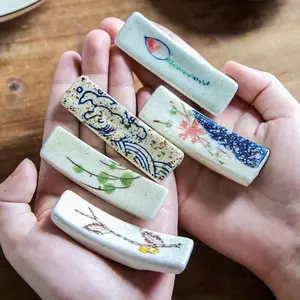 5pcs Ceramic Chopstick Holder with Floral Design, Durable Space-Saving Decorative Kitchen Organizer, Ideal for Dining Tables, Restaurant & Home Use
