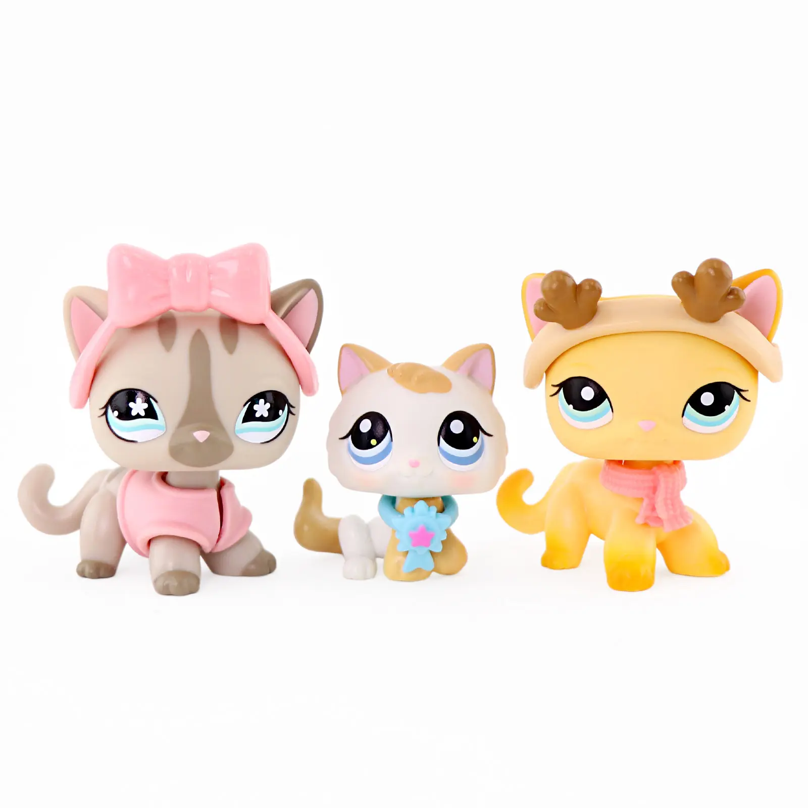 3 PCS Mini Cute Kitten Figures, Collectible Small Cat Figurines with Outfit Accessories, Kawaii Cartoon Kitty Statues for Display, DIY Craft Decor & Collectors Gift