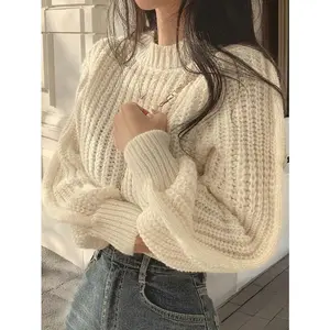 Trendy Women's Cropped Knit Sweater, Lantern Sleeve Solid Color Pullover for Autumn and Winter Looks