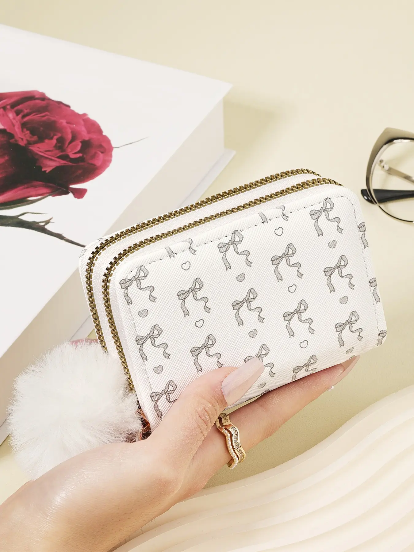 Women's credit card wallet, Feature a Stylish Pom pom Accent, large capacity multi card holder wallet, zipper card holder, Fashionable Card Holder, Cardholder, Credit Card Organizer