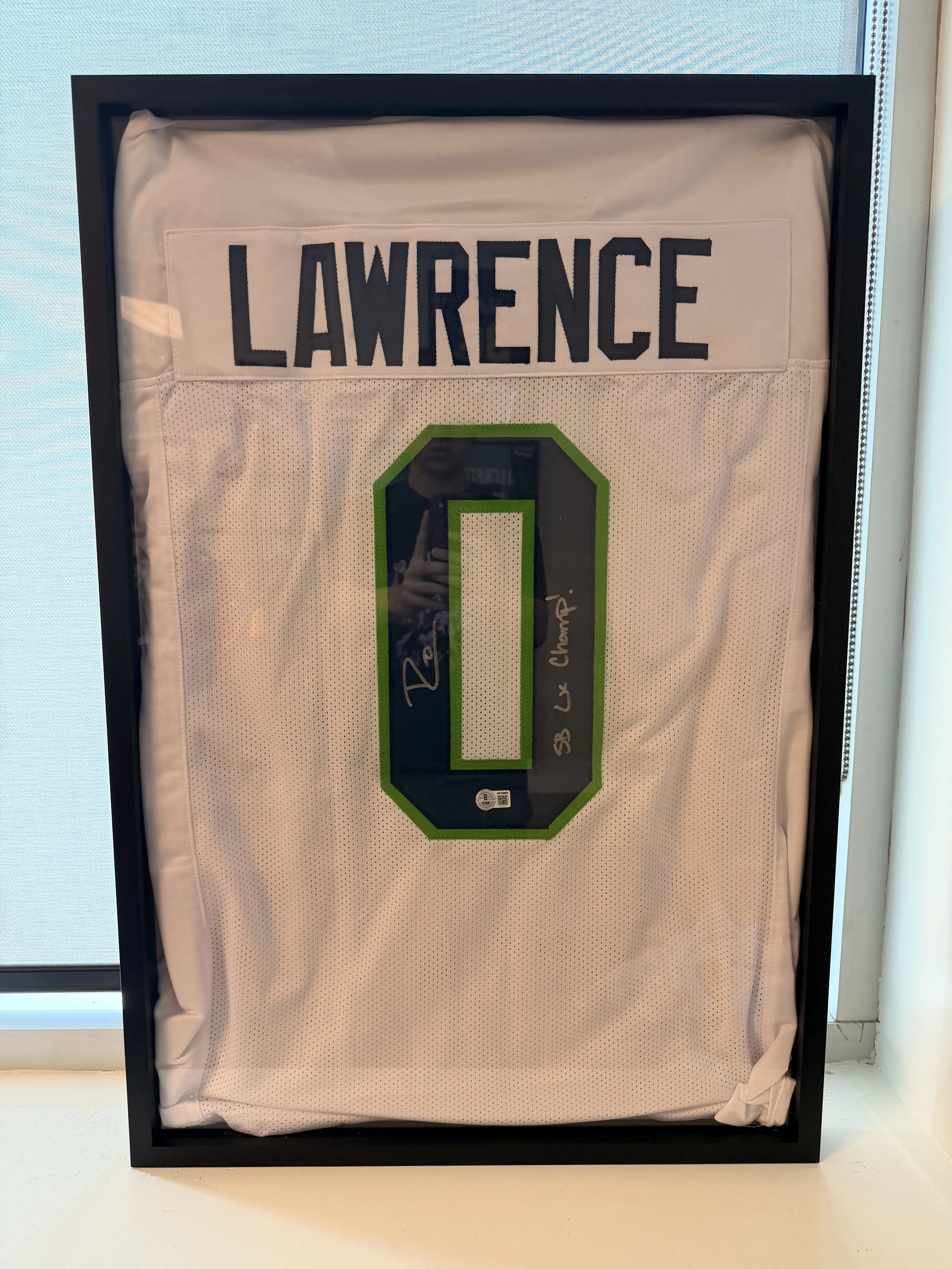DEMARCUS LAWRENCE SIGNED JERSEY (BECKETT)