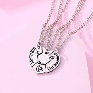 Mother and Daughter Parent-child Love Pendant, Simple and Fashionable Splicing Three-person Chain Women's Necklace