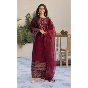 Hania’s Eid Charm by Mona HEC7