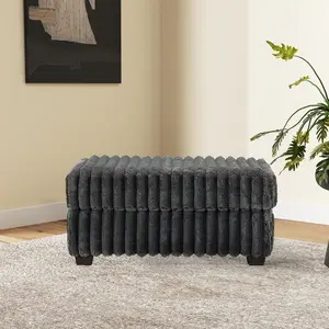 Roundhill Furniture Belvoir Accent Cocktail Ottoman