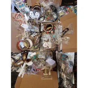 Costume, Retro, Vintage Style, Fashion Jewelry Lots 1-5 Pounds Options Wearable Jewelry!