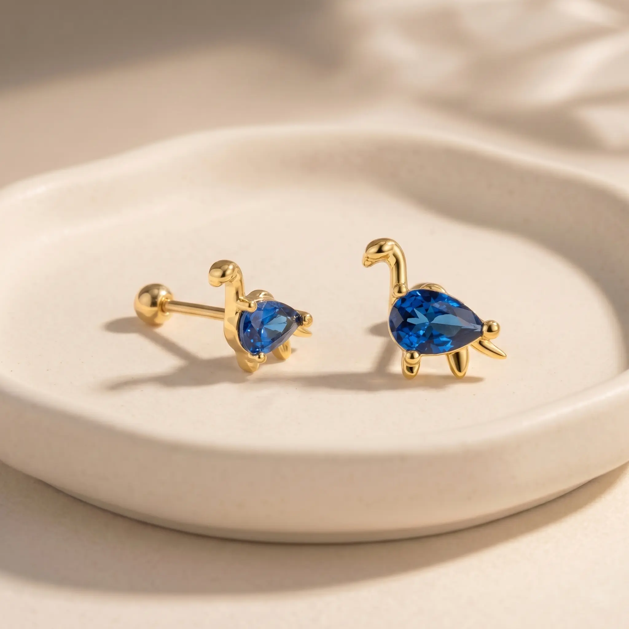 Gold Dinosaur Blue Stone Earring, Blue Teardrop CZ Dino Stud, Cute Animal Helix Tragus Piercing Jewelry, 14K Gold Plated Barbell Earring, Sparkly Blue Gem Ear Stud, Kawaii Dinosaur Earring for Women Girls Gift