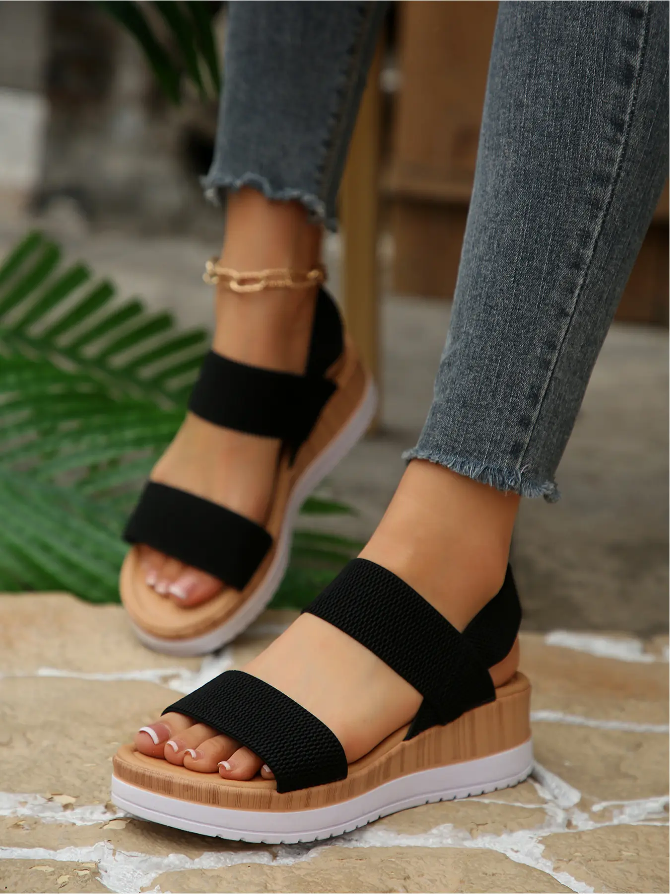 Ladies' elastic wide face wedge sandals with wood grain thick soled Roman shoes for Women summer outdoor wear, casual lazy beach shoes Footwear