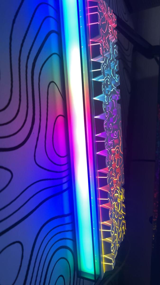 Item: White, red switch