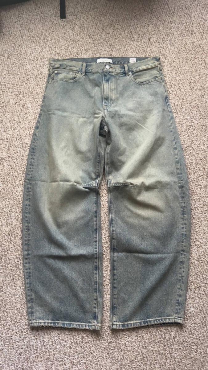 Item: MEDIUM INDIGO, 36W x 32L