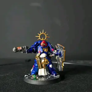 Games Workshop - Ultramarines - Primaris Lieutenant with Neo-Volkite Pistol & Storm Shield