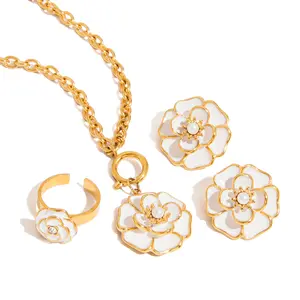 Emma's Heart | White Enamel Flower Earrings - 18K Gold Plated Stainless Steel, French Chic Floral Studs