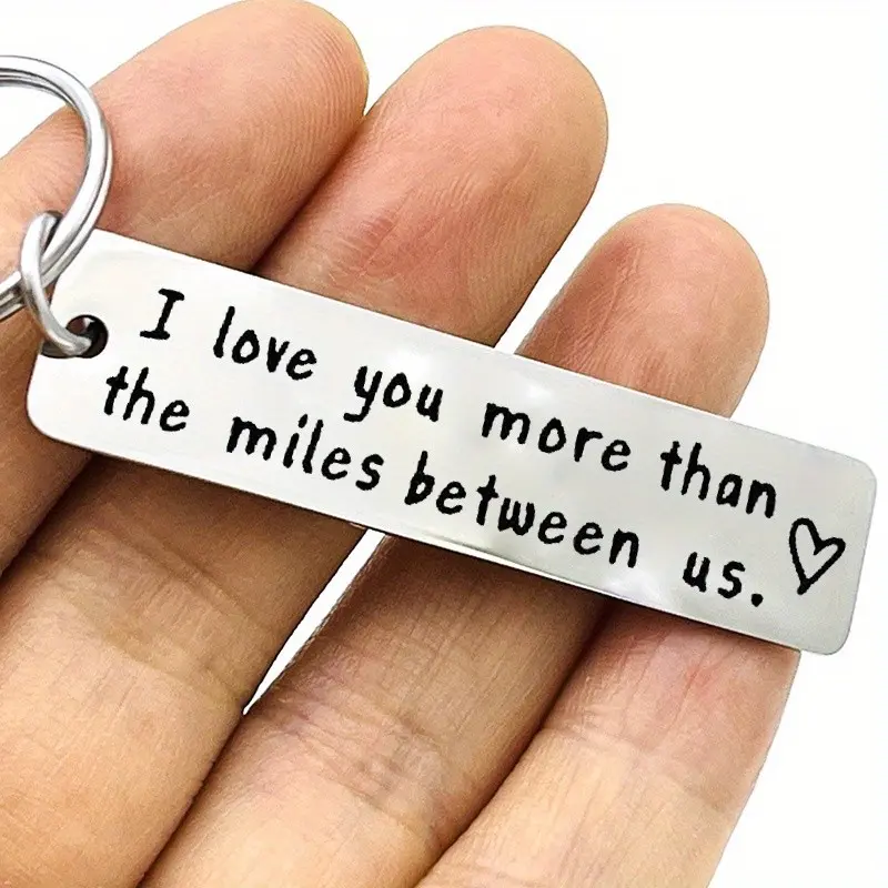 1pc Long-Distance Couple Pendant Keychain, Keyrings for keys, A gift for your partner, featuring the inscription "I love you more than the distance between us", perfect for anniversaries, Valentine's Day presents