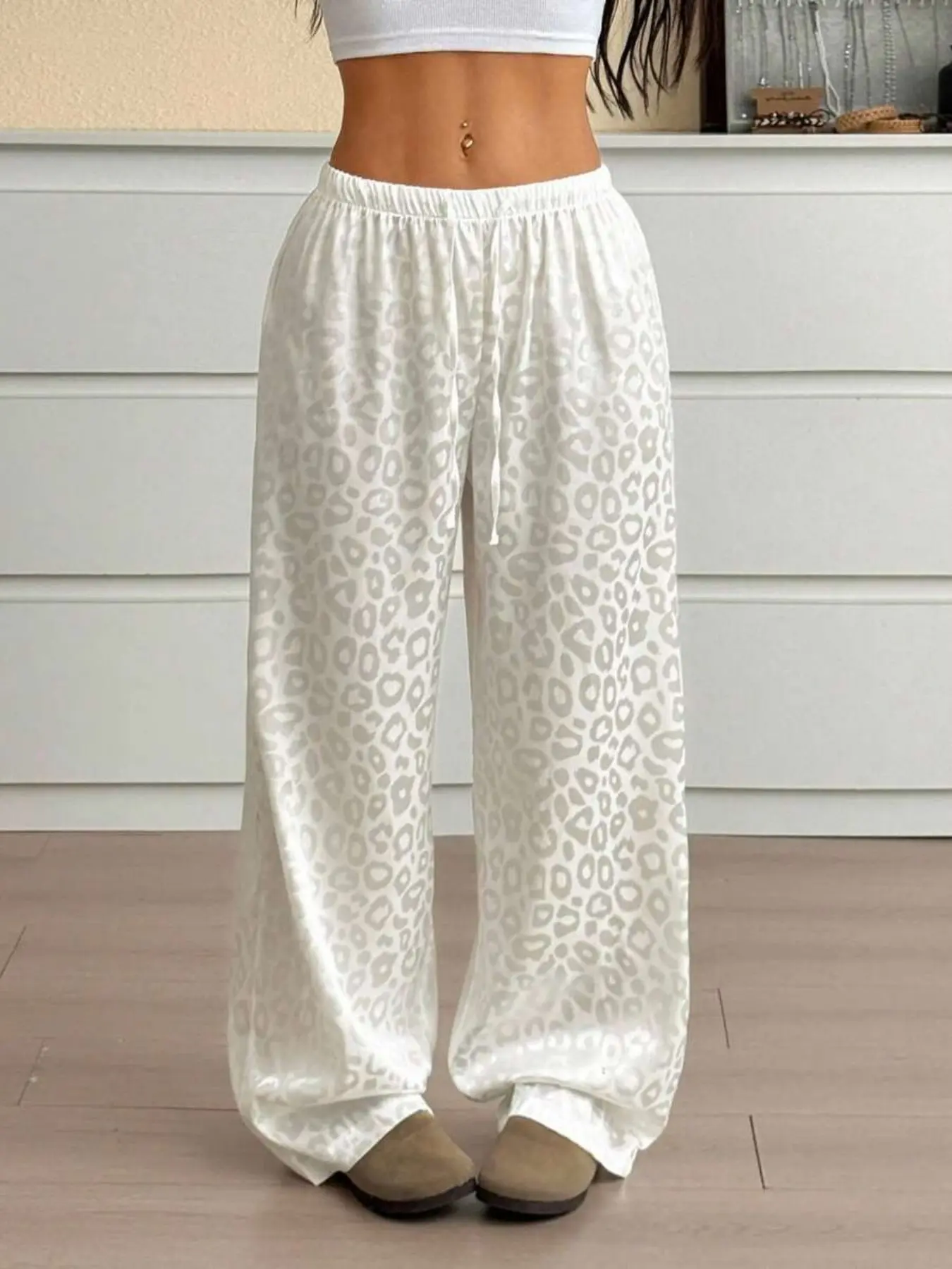 Y2K American retro ice silk leopard print drawstring casual Wide Leg pants, sweet, cool and spicy girl style, Casual Wear Bottoms, suitable for women's daily home and outdoor wear, suitable for dates, parties and holidays