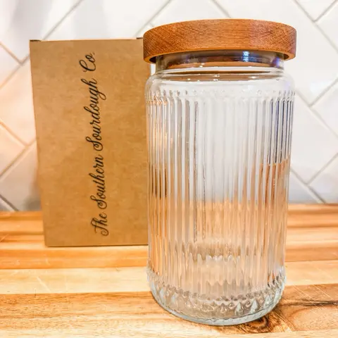 Sourdough Starter Jar with Etched Design and Wooden Lid for Baking Enthusiasts