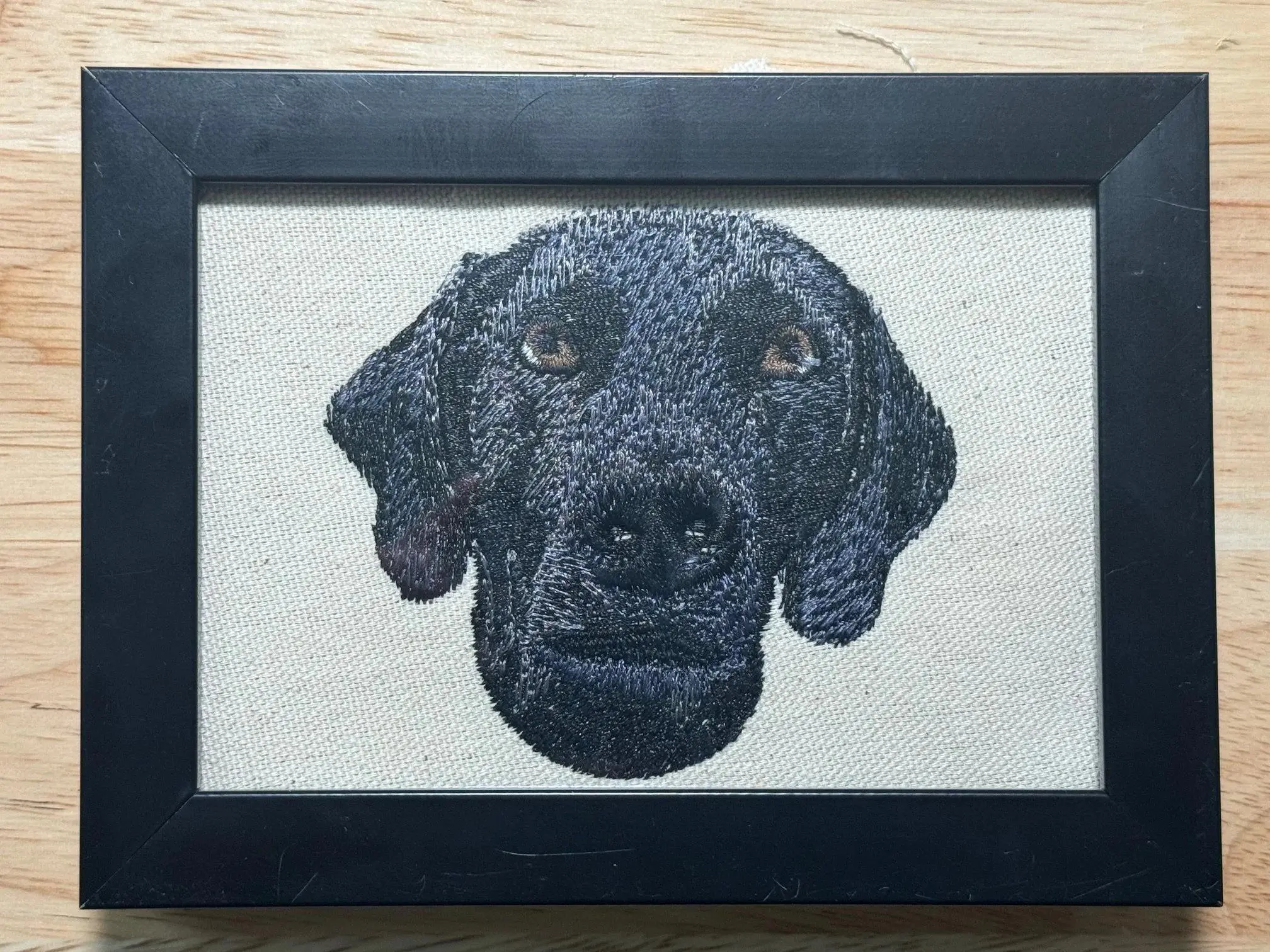 Machine-Embroidered Framed Labrador Pointer Wall Plaque, Canine Artwork Gift, Home-Office Tabletop Decor, Embroidery Cloth Framed Art, Other Dog Breeds & Designs Available
