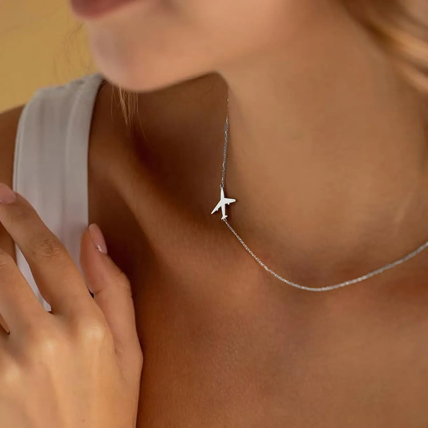 Silver airplane necklace 36+5cm
