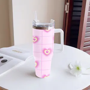 40oz thermos, Coquette Pink Heart Cute Pattern, lid & straw, double-wall stainless steel vacuum cup for hot & cold drinks, gift for sports lovers family classmates, basketball football cycling all seasons
