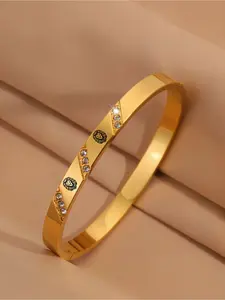 1 new high-quality 304 stainless steel lion bracelet, versatile and high-end bracelet, unique design, suitable for daily wear or Valentine's Day holiday gifts, Fashionable Bracelet, Stainless Steel Wrist